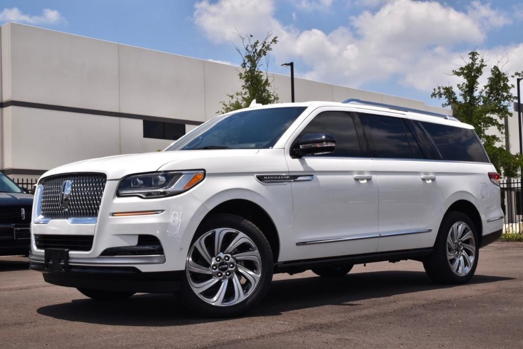 new 2024 Lincoln Navigator car, priced at $101,191