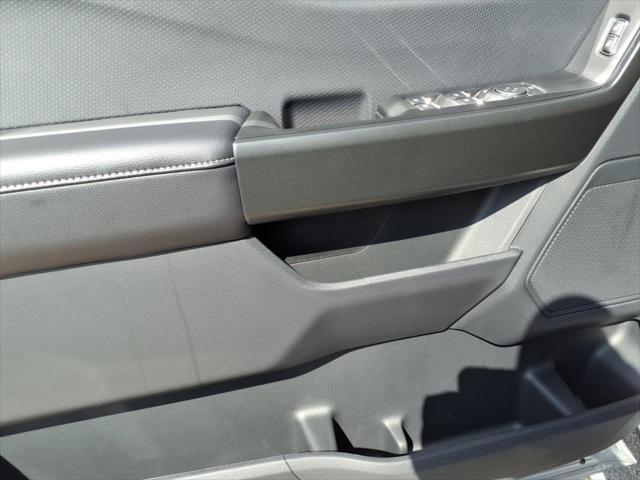 new 2025 Ford F-150 car, priced at $41,387