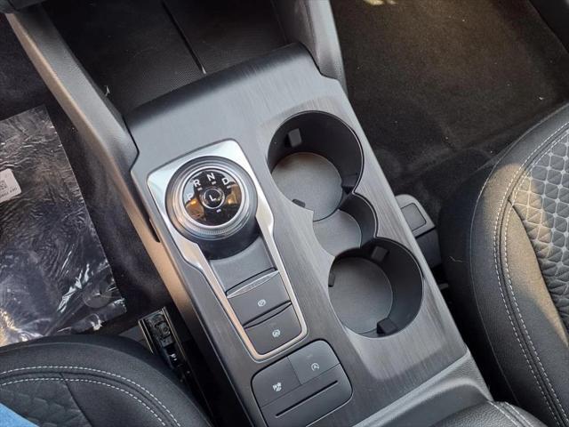 new 2025 Ford Escape car, priced at $24,718