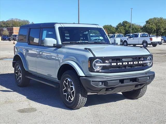 new 2024 Ford Bronco car, priced at $47,179