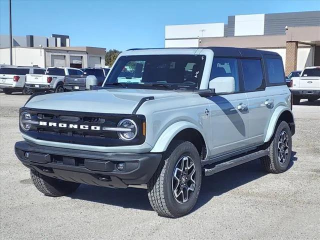 new 2024 Ford Bronco car, priced at $47,179