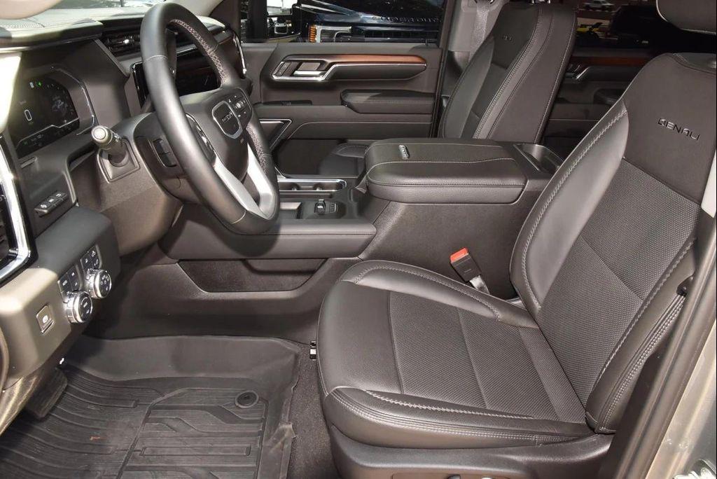 used 2024 GMC Sierra 2500 car, priced at $77,991