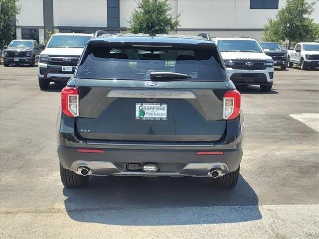 new 2024 Ford Explorer car, priced at $40,766