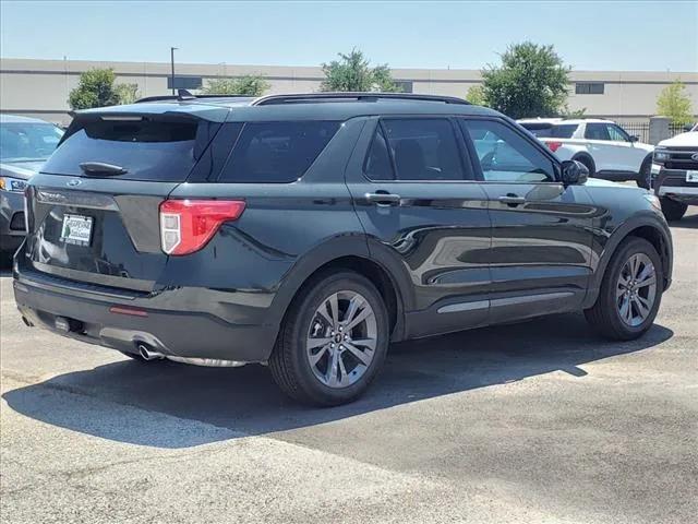 new 2024 Ford Explorer car, priced at $40,766