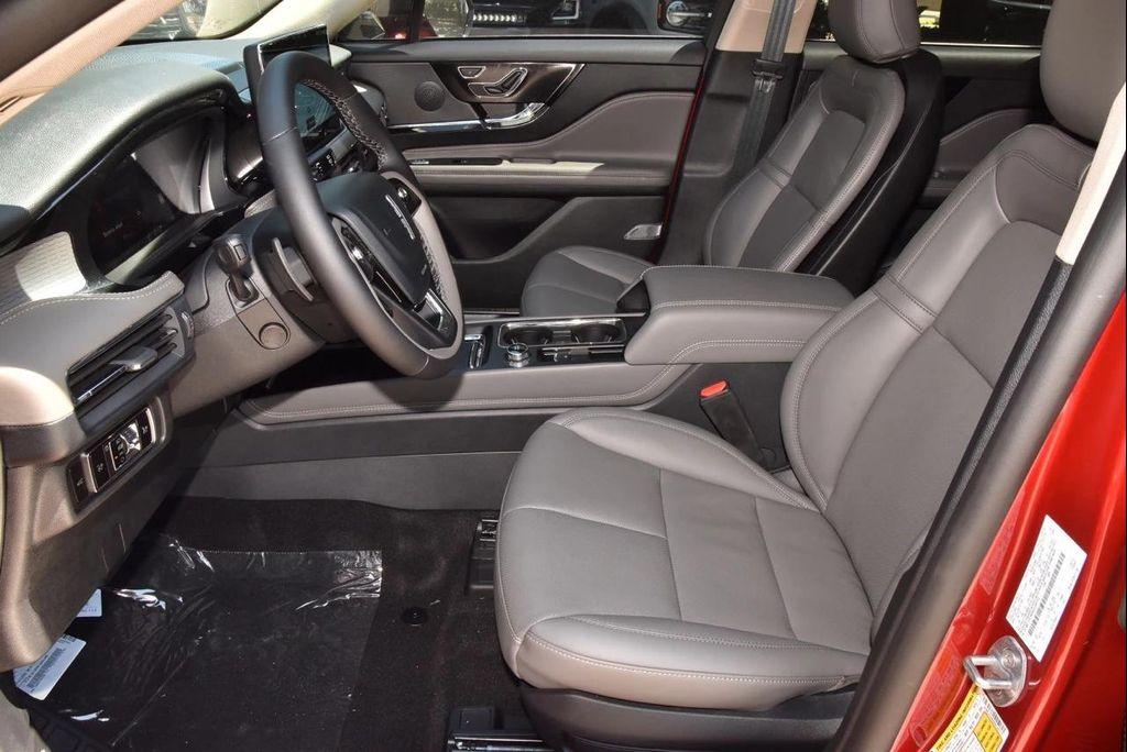 new 2025 Lincoln Corsair car, priced at $43,891