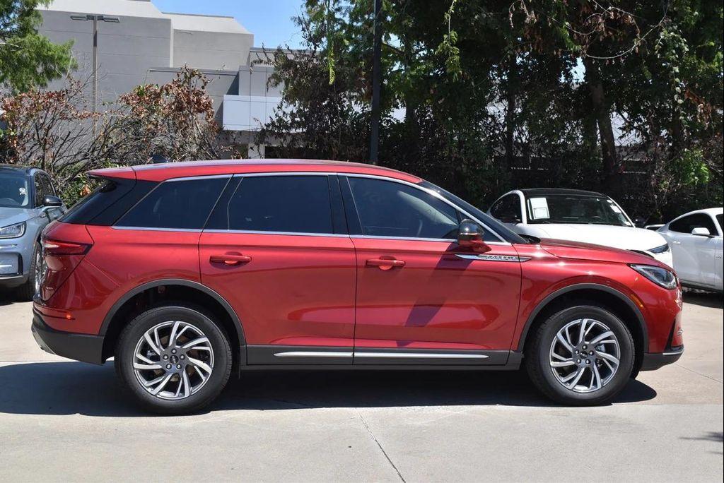 new 2025 Lincoln Corsair car, priced at $43,891