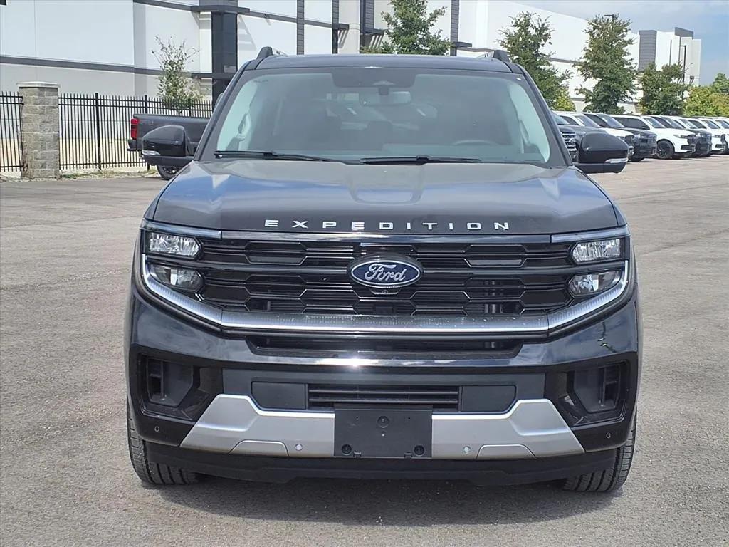 new 2025 Ford Expedition Max car, priced at $84,000