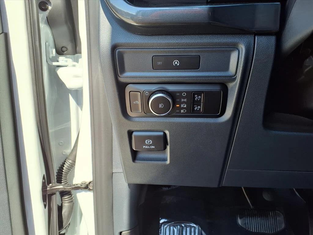 new 2025 Ford F-150 car, priced at $46,333