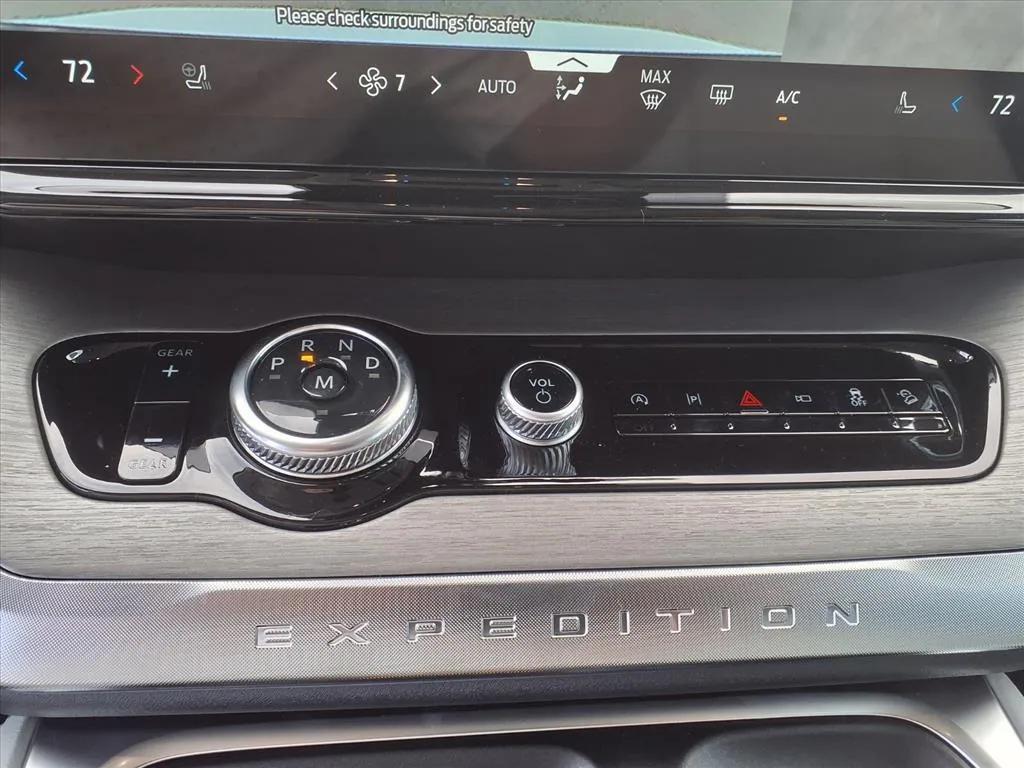 new 2025 Ford Expedition Max car, priced at $84,250