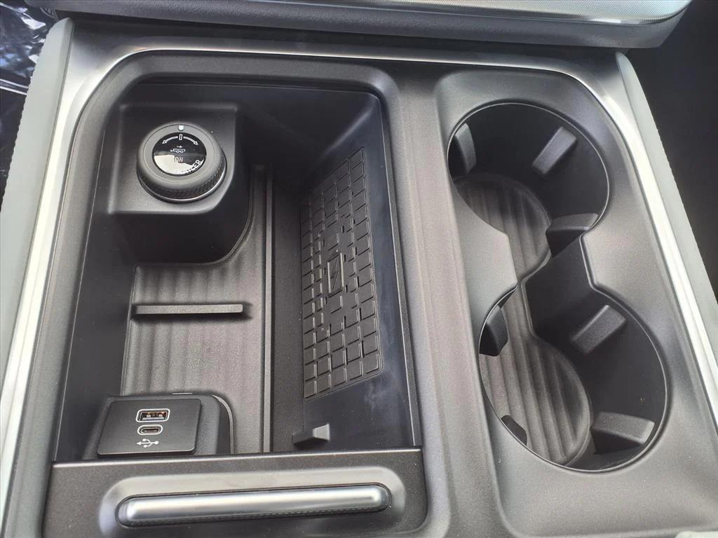 new 2025 Ford Expedition Max car, priced at $84,250