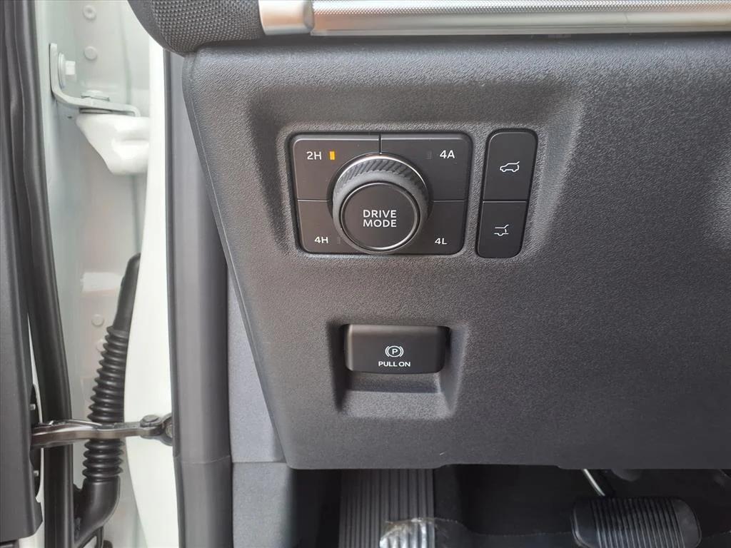 new 2025 Ford Expedition Max car, priced at $84,250