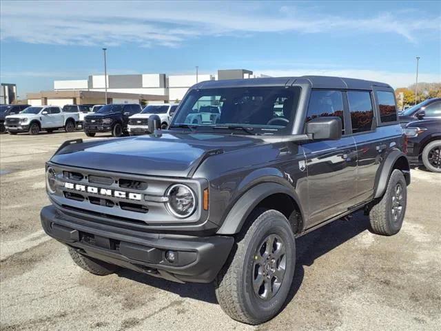 new 2024 Ford Bronco car, priced at $42,629