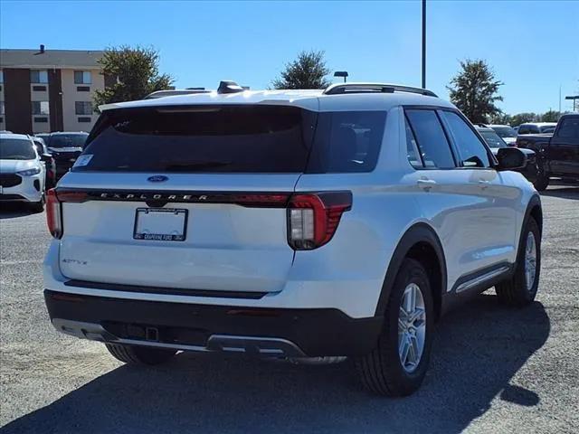 new 2025 Ford Explorer car, priced at $40,365