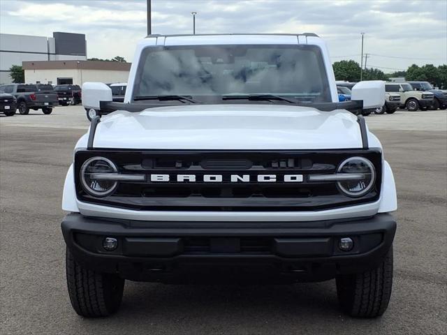 new 2025 Ford Bronco car, priced at $50,378