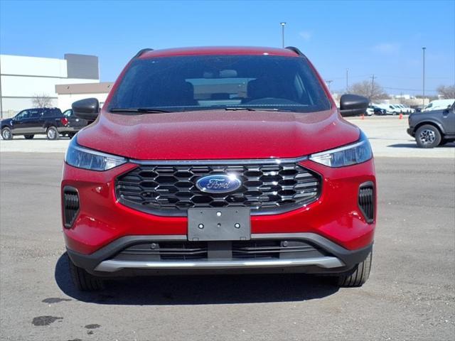 new 2025 Ford Escape car, priced at $30,662