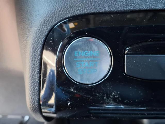 new 2025 Ford Escape car, priced at $30,662