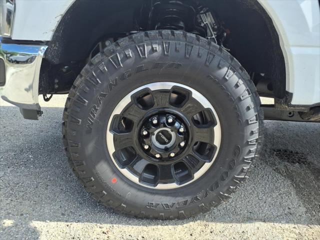 new 2025 Ford F-250 car, priced at $78,930