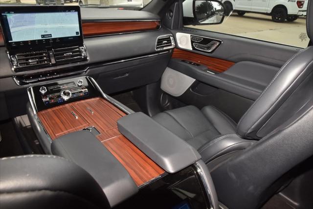 new 2024 Lincoln Navigator car, priced at $93,936