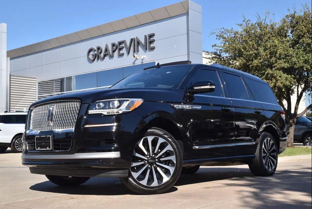 used 2023 Lincoln Navigator car, priced at $69,555