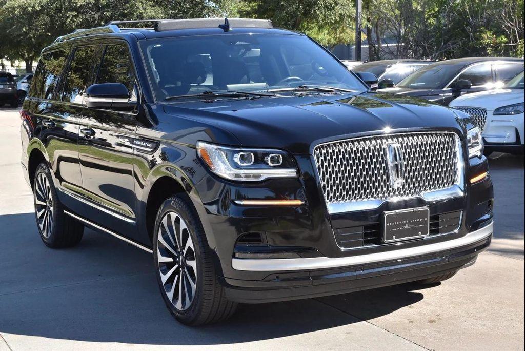 used 2023 Lincoln Navigator car, priced at $69,555