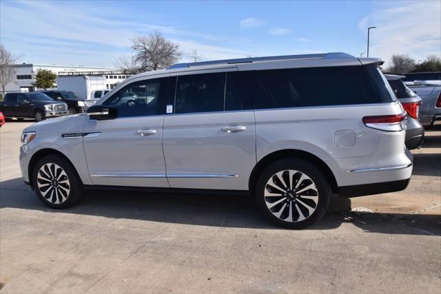 used 2023 Lincoln Navigator car, priced at $71,432