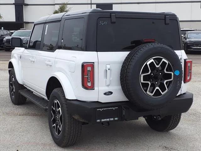 new 2024 Ford Bronco car, priced at $50,611