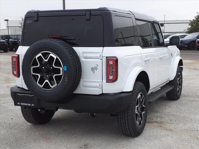 new 2024 Ford Bronco car, priced at $50,611