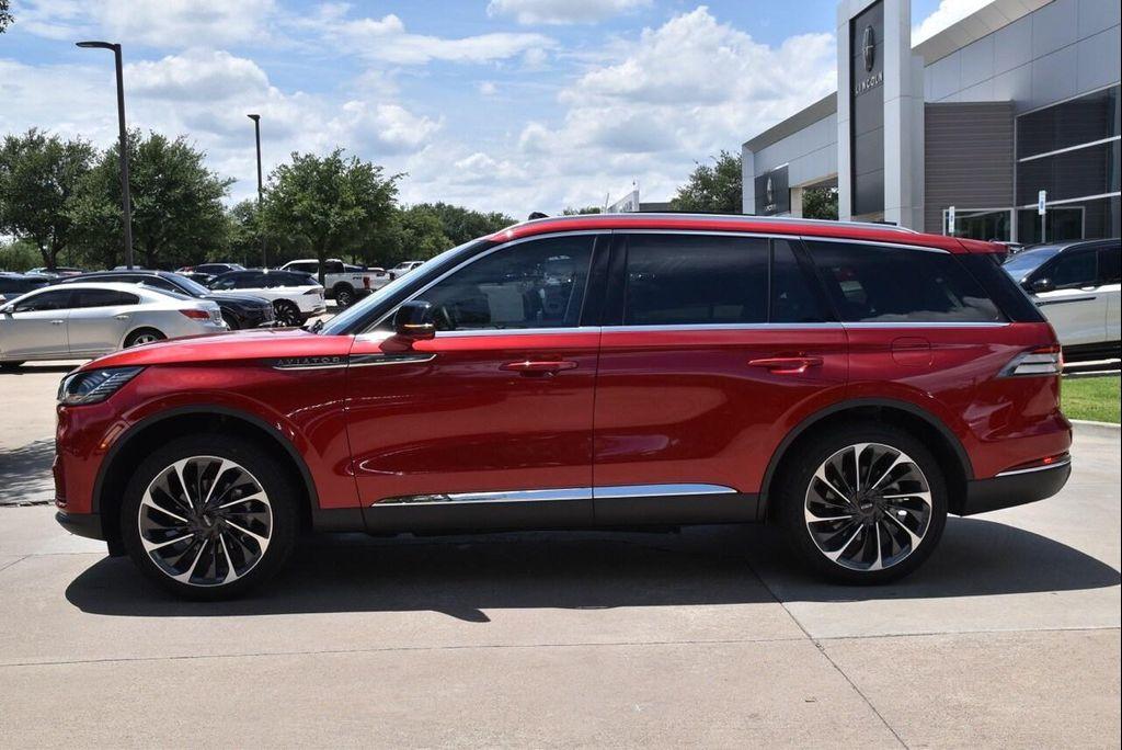 new 2025 Lincoln Aviator car, priced at $69,941