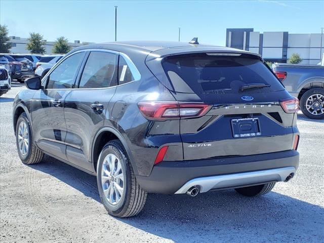 new 2024 Ford Escape car, priced at $23,211