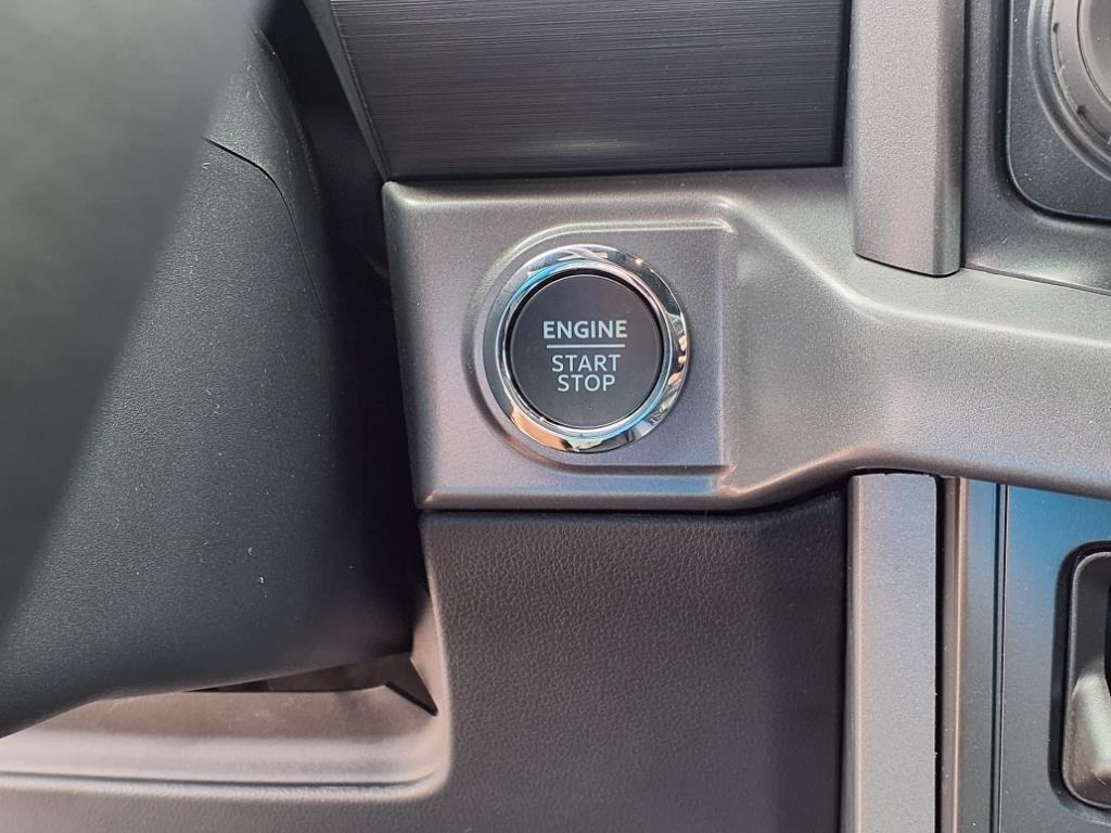 new 2025 Ford F-150 car, priced at $55,975