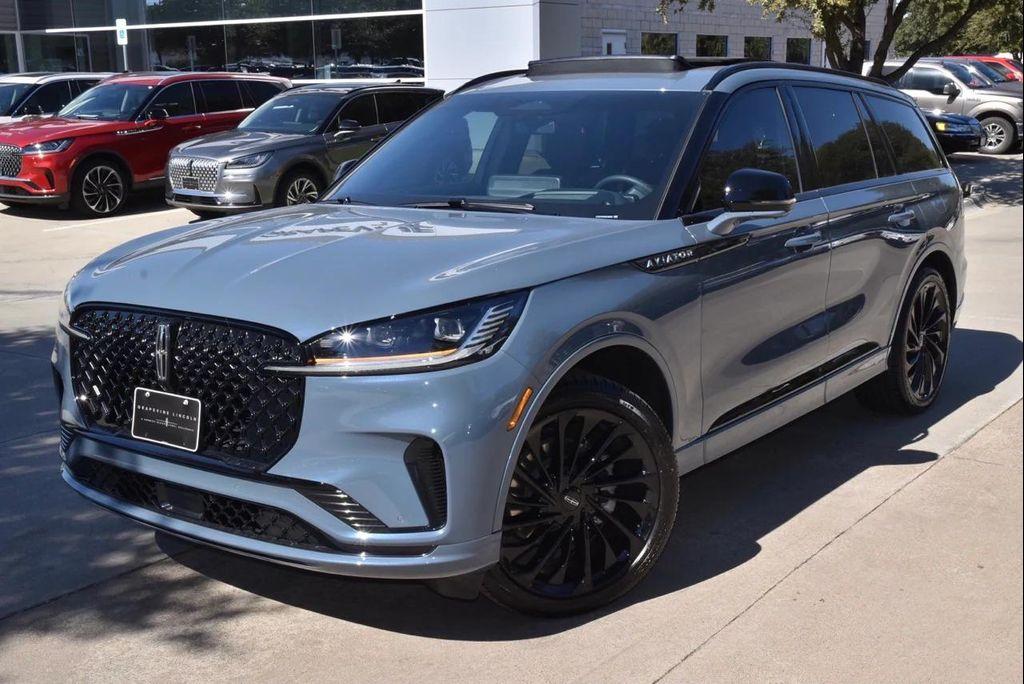 new 2025 Lincoln Aviator car, priced at $79,989