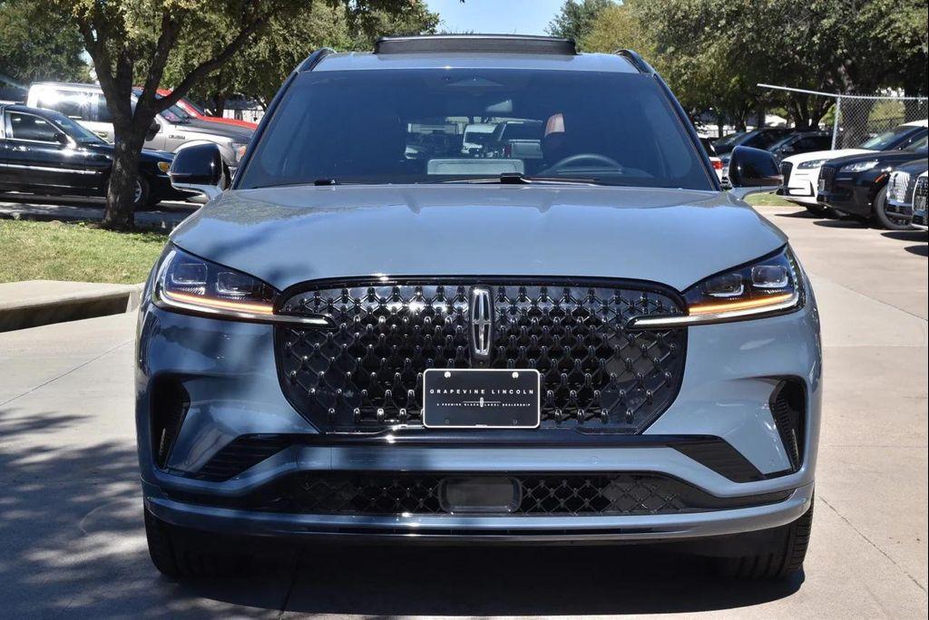 new 2025 Lincoln Aviator car, priced at $79,989