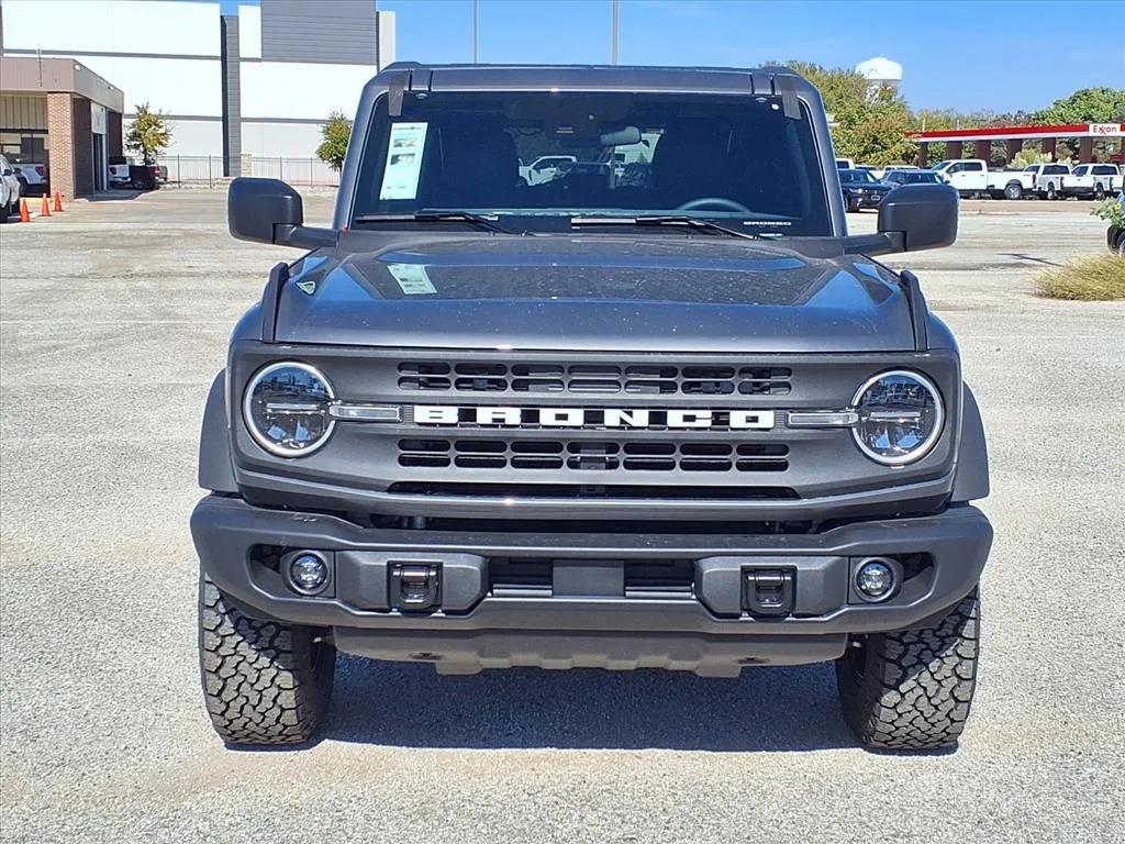 new 2025 Ford Bronco car, priced at $46,223