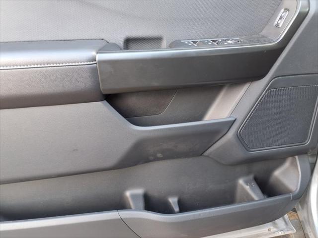 new 2025 Ford F-150 car, priced at $39,994