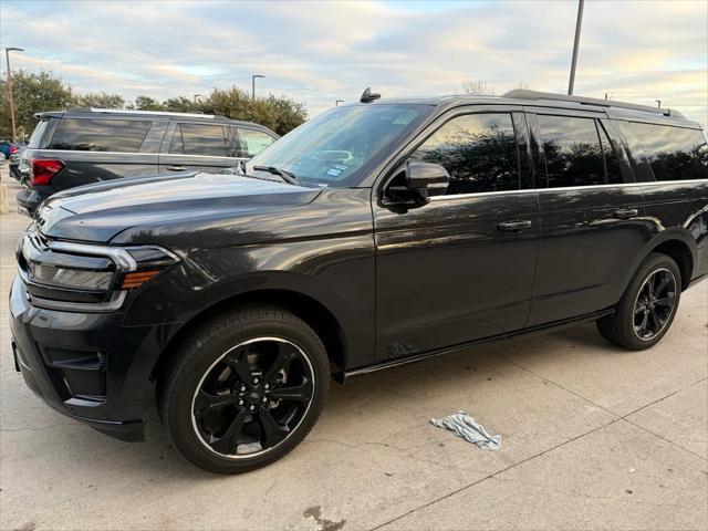 used 2023 Ford Expedition car, priced at $52,991