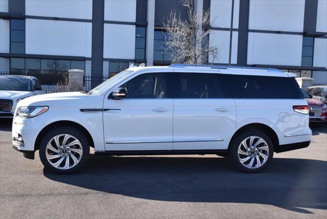 new 2024 Lincoln Navigator car, priced at $101,285