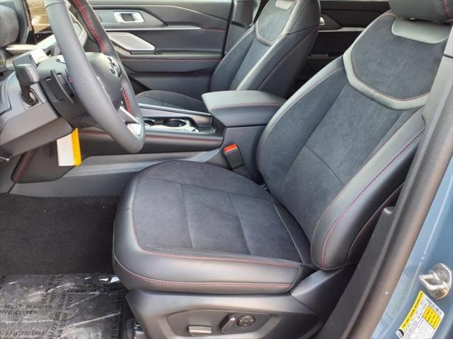 new 2025 Ford Explorer car, priced at $55,422