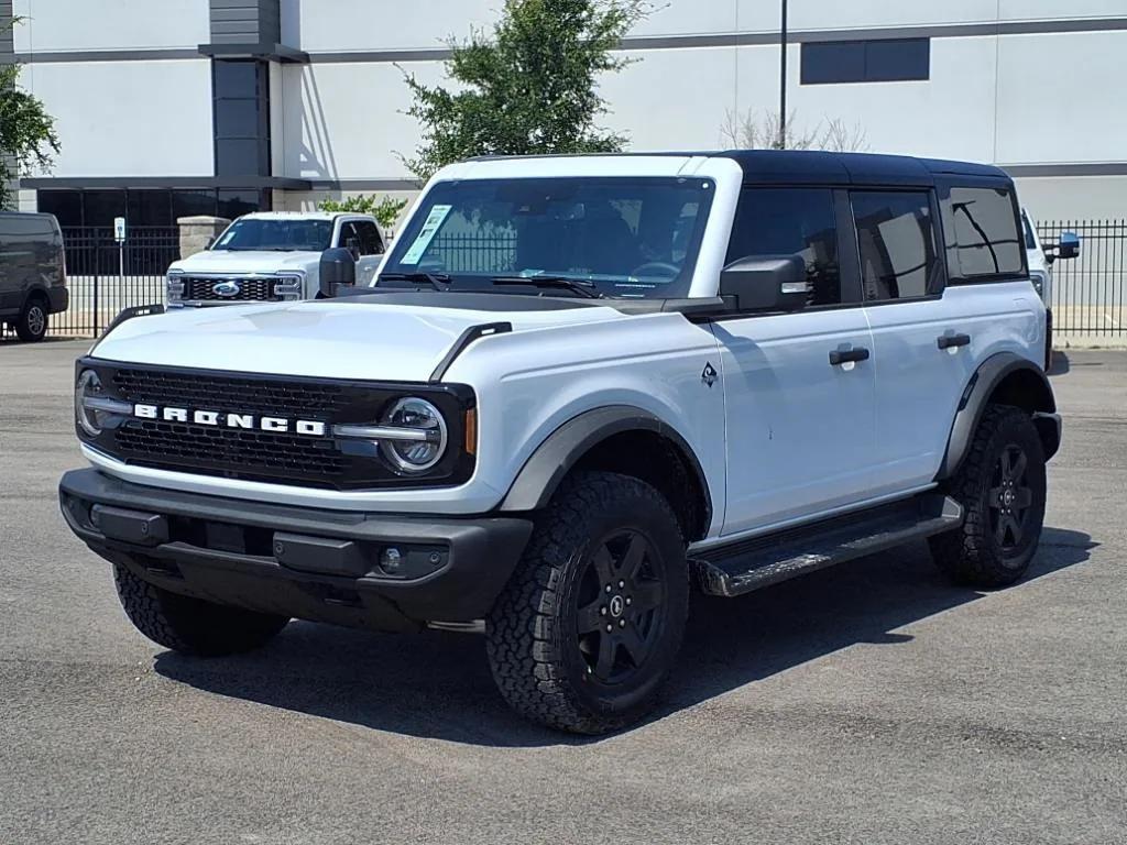 new 2025 Ford Bronco car, priced at $47,550