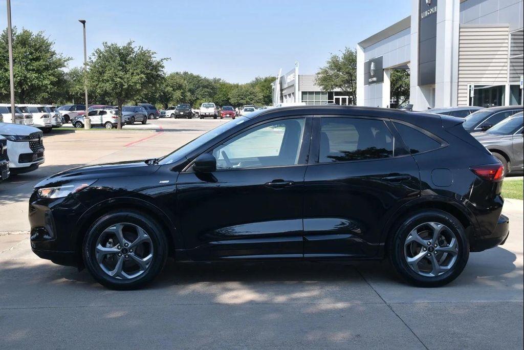used 2023 Ford Escape car, priced at $22,222