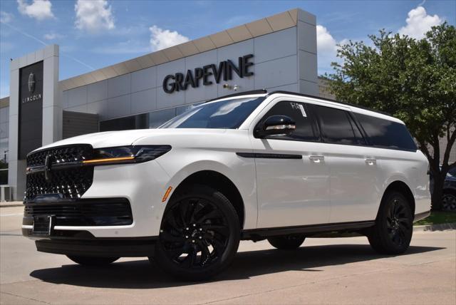 new 2025 Lincoln Navigator car, priced at $108,975