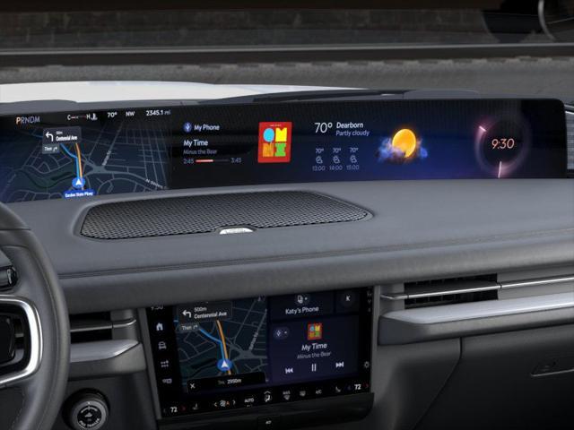 new 2025 Lincoln Navigator car, priced at $108,975