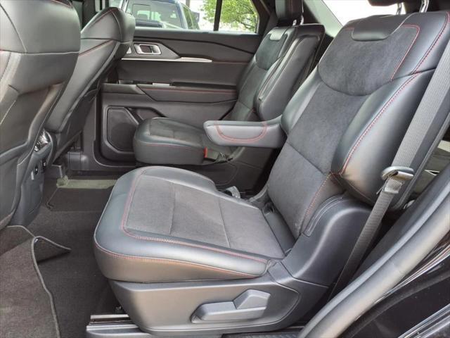 new 2025 Ford Explorer car, priced at $53,942