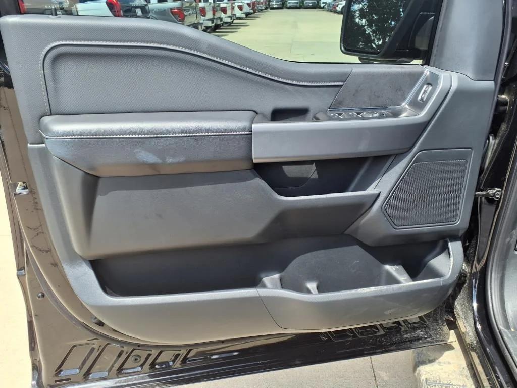 new 2025 Ford F-150 car, priced at $53,200