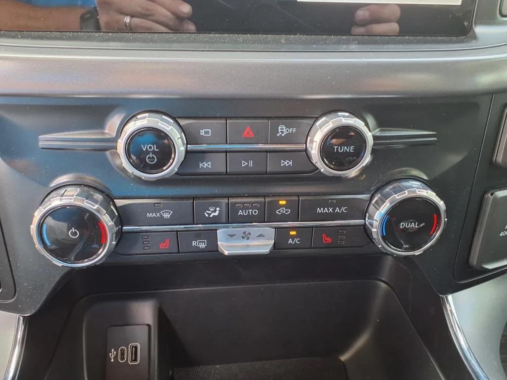 new 2025 Ford F-150 car, priced at $53,200