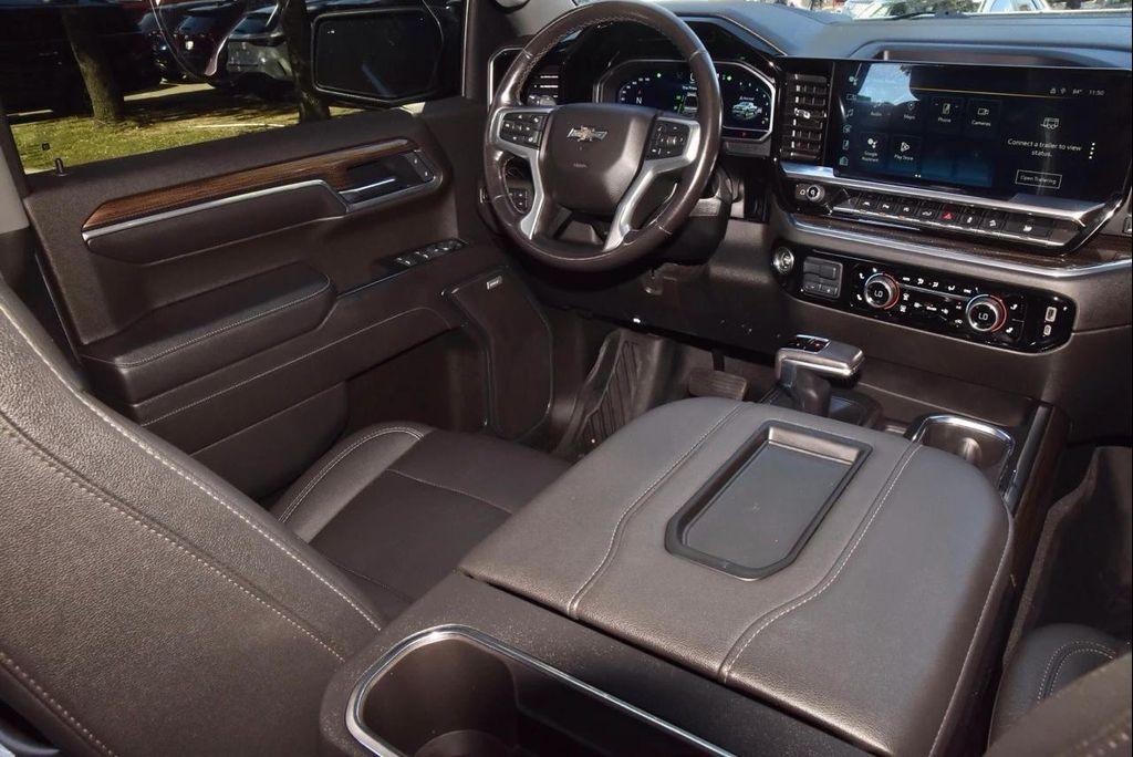used 2022 Chevrolet Silverado 1500 car, priced at $37,600