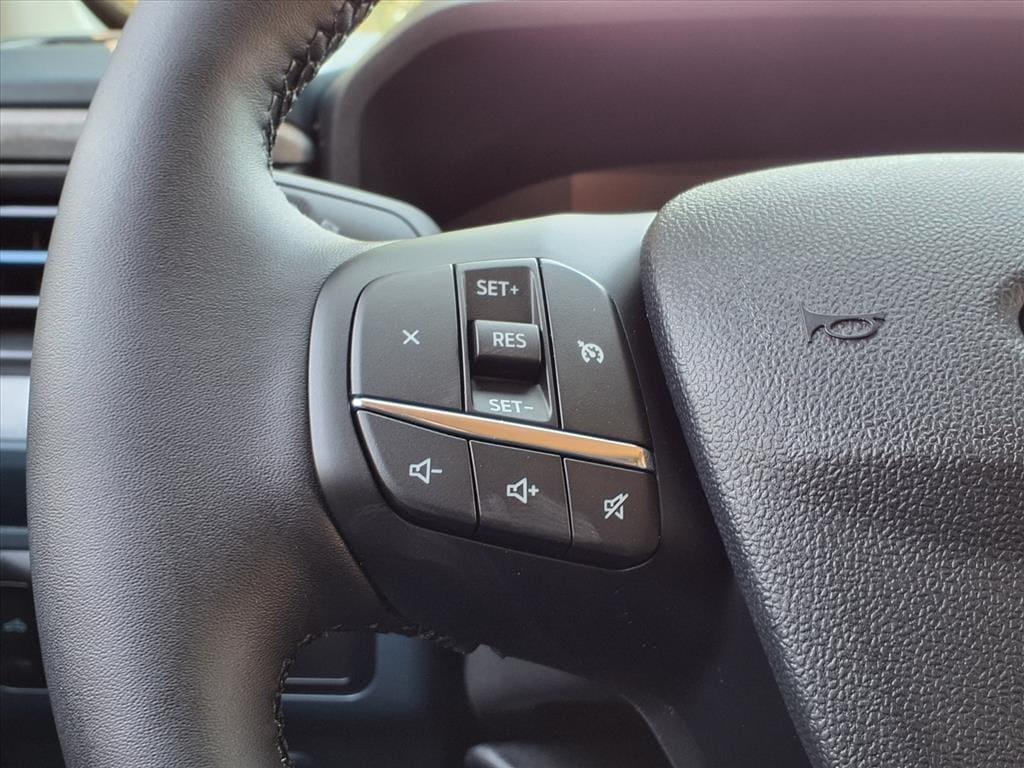 new 2025 Ford Maverick car, priced at $31,306