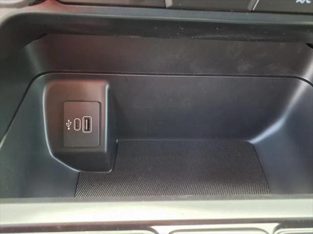 new 2025 Ford F-150 car, priced at $42,300