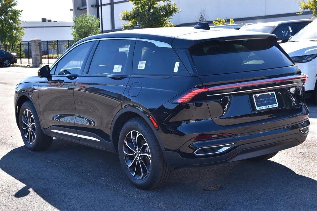 new 2025 Lincoln Nautilus car, priced at $55,474