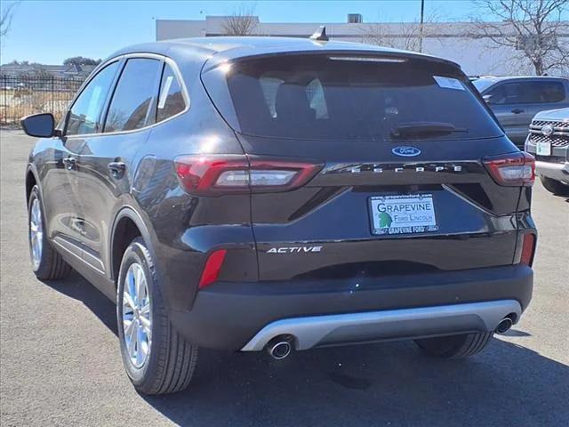 new 2025 Ford Escape car, priced at $28,990