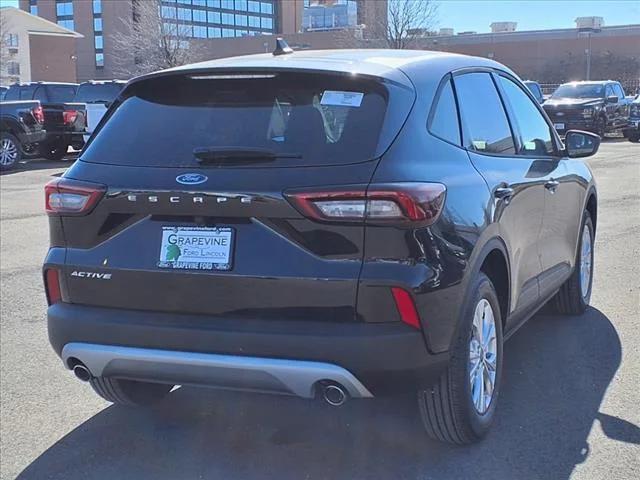 new 2025 Ford Escape car, priced at $28,990